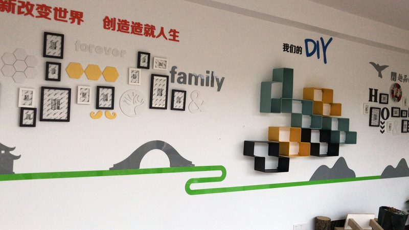 灯箱制作资质：揭秘资质背后的价值与成本**