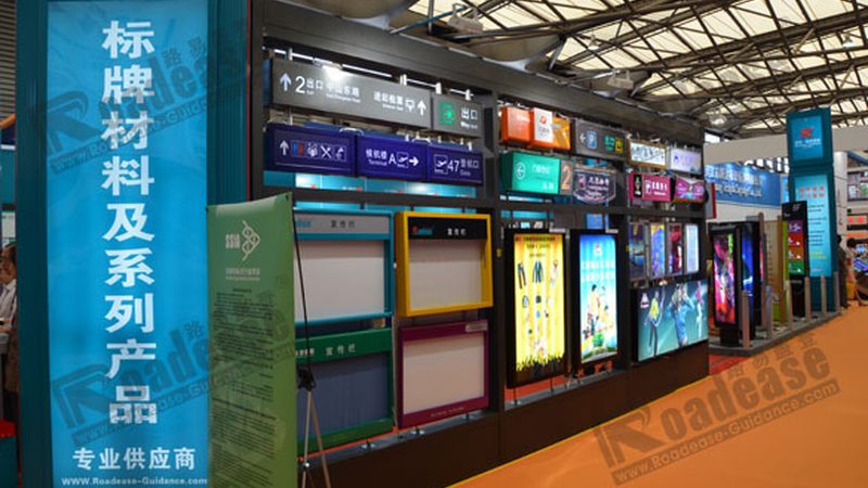 成都展览搭建：揭秘展具租赁的五大关键要素